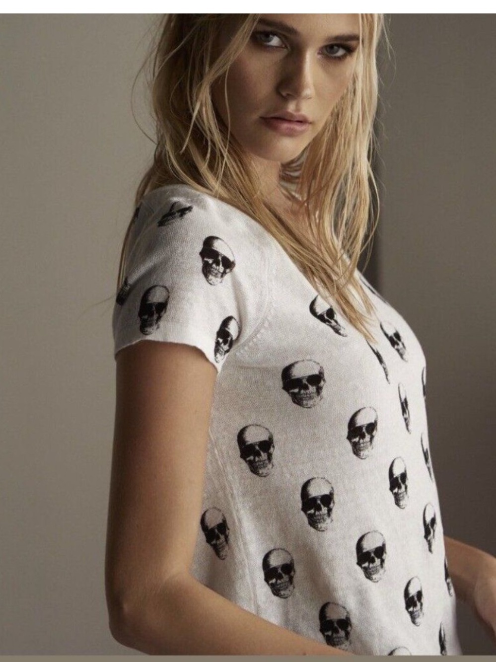 NWT Skull Cashmere Skull Print White & Black Cashmere T-Shirt Short Sleeve Small